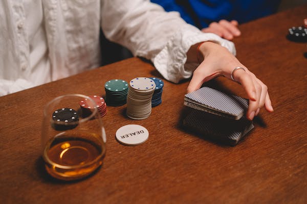 Mengupas Tuntas Paito Warna HK dan Manfaatnya dalam Dunia Togel